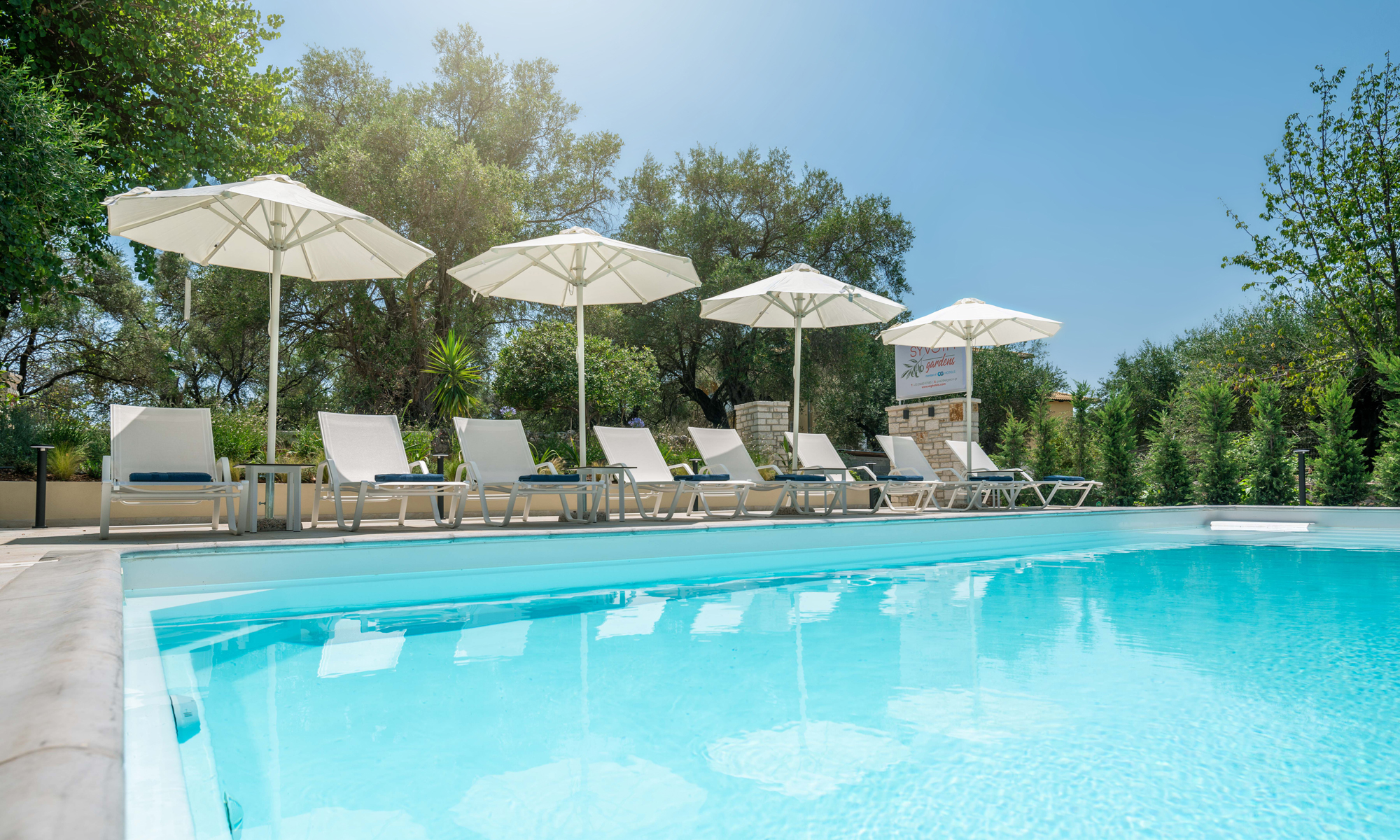 Swimmingpool Syvota Gardens Grækenland Folkeferie (29)